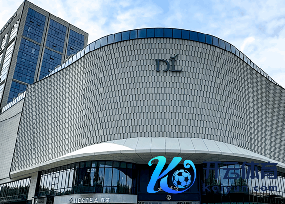 胖东来公布万东说念主投票效劳:超8成职工终止降薪增假 目客岁休40天